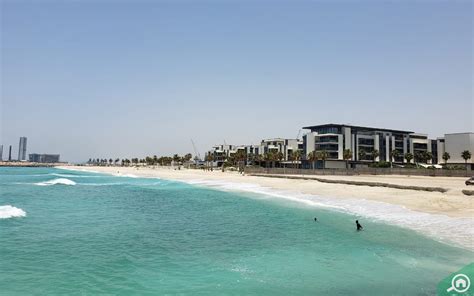 Most expensive areas for apartment living in Dubai .